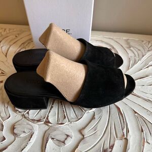 Vince. Womens Rachelle Black Suede Slide Sandals Single Wide Strap Size 8M
